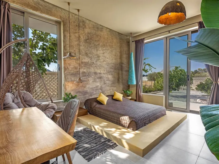 House with barbecue, garden & private pool | Nature view - Image 1