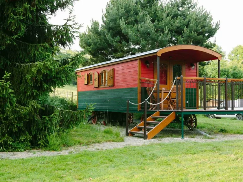 Cottage avec jardin et barbecue - Image 1