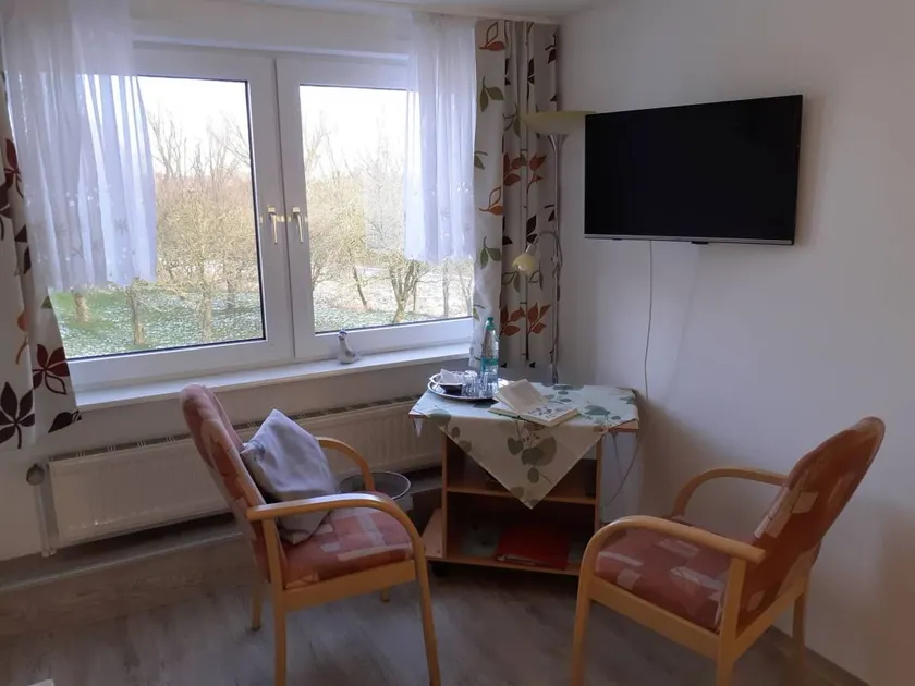 Gästezimmer mit Frühstück im Obergeschoss - Image 1