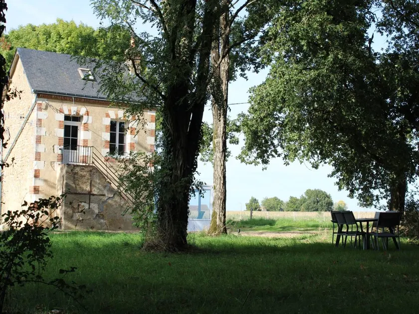 Lovely cottage with garden - Image 1