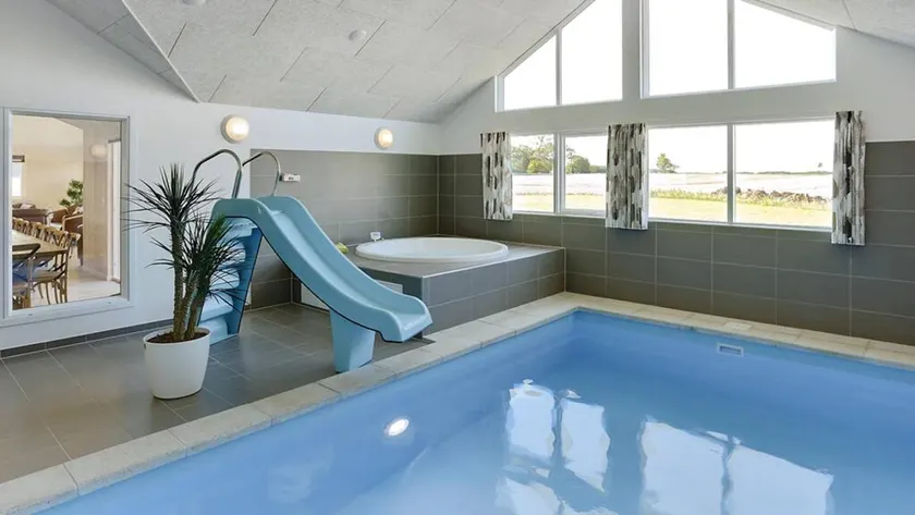 Holiday home with terrace, garden & private pool - Image 1
