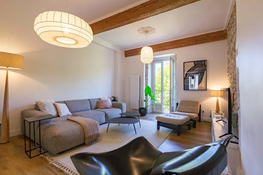 Children-friendly flat | City view - Image 1