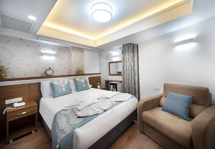 Family-oriented private room | Near Sultan Ahmed Mosque | City view - Image 1