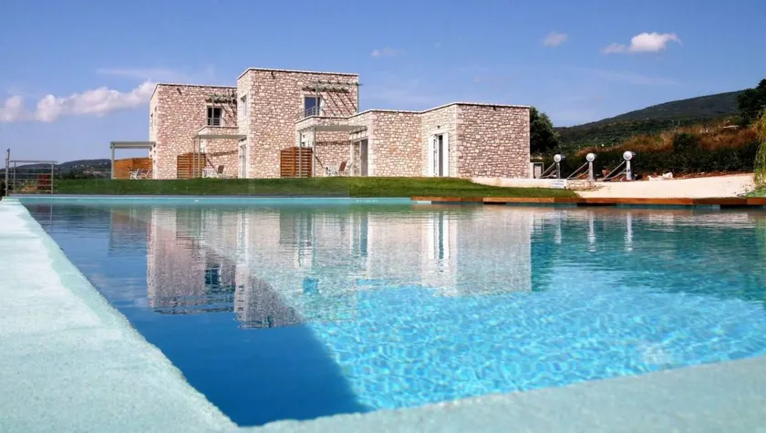 Exclusive Stone Bay Houses overlooking Chelonaria Beach - Image 1