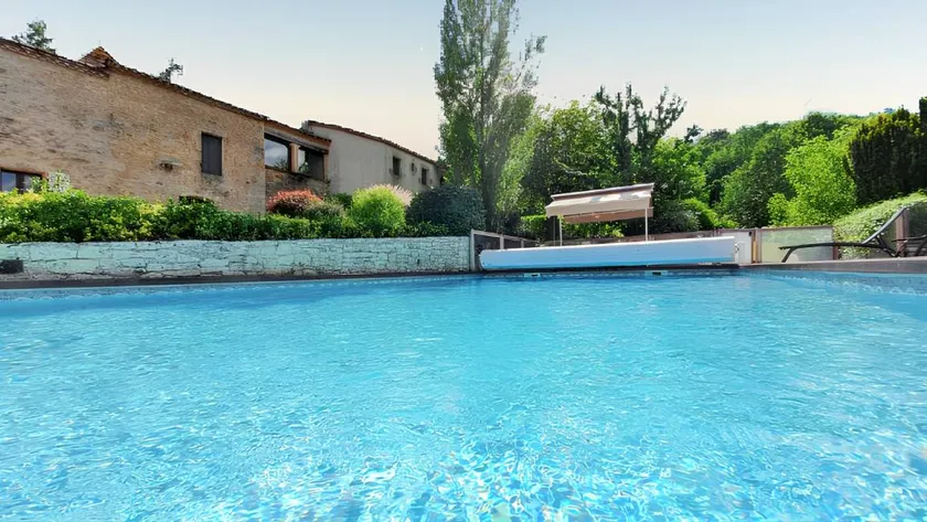Charming holiday home with garden, terrace & pool | Garden view - Image 1