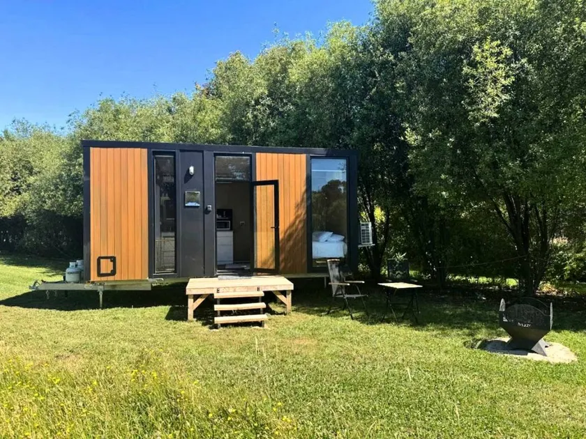Off-Grid Tiny House with Stunning Vistas in Myrrhee, Victoria - Image 1