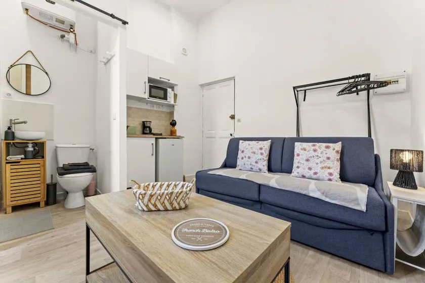 Flat | Pets are welcome - Image 1