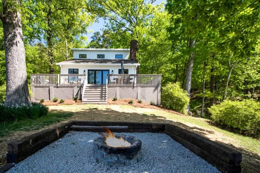 Embrace Nature in this Lakefront Cottage with Fire Pit in Charlotte, North Carolina - Image 1