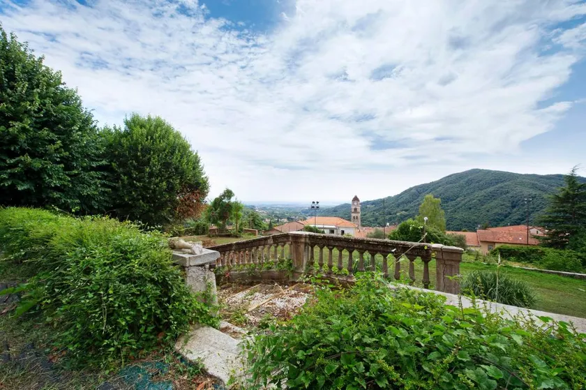 Holiday apartment with garden | Mountain view - Image 1