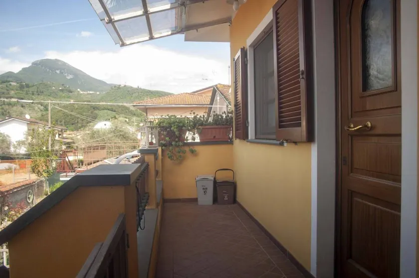 Fully equipped lovely holiday home with jacuzzi & terrace - Image 1