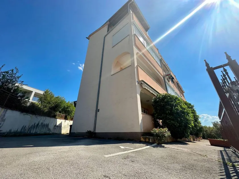 Portos in Dramalj with 1 bedrooms and 1 bathrooms - Image 1