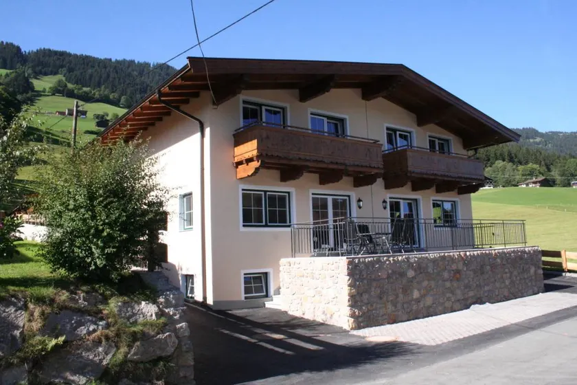Holiday home with terrace & garden | Nature view - Image 1