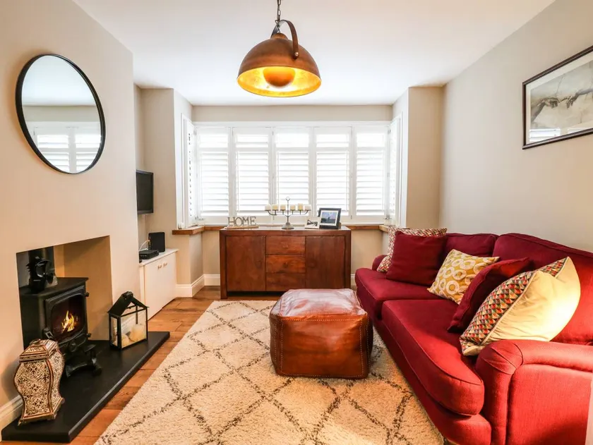 Children-friendly beautiful cottage with jacuzzi & garden | Dogs allowed - Image 1