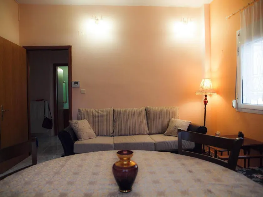 Flat with garden | Garden view - Image 1