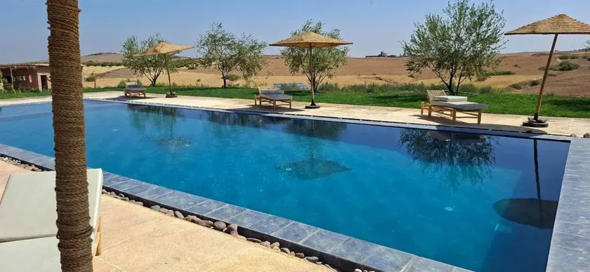 Villa with terrace, barbecue & garden | Pool view - Image 1