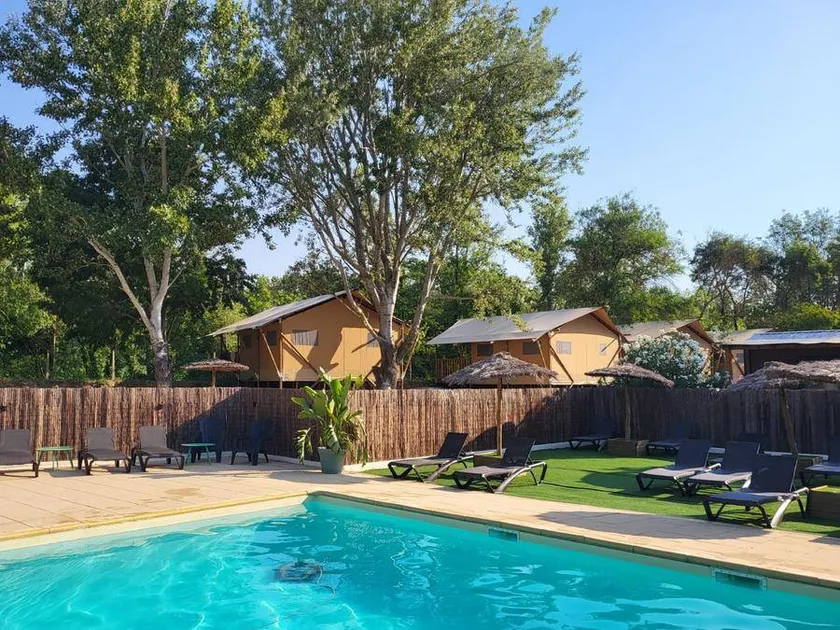 Child-friendly beautiful tent with terrace, barbeque & heated pool | River view | Pets allowed - Image 1