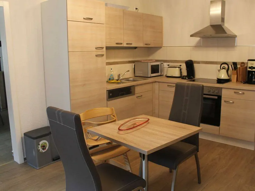 Casa vacacional con barbacoa, jardín y sauna - Image 1