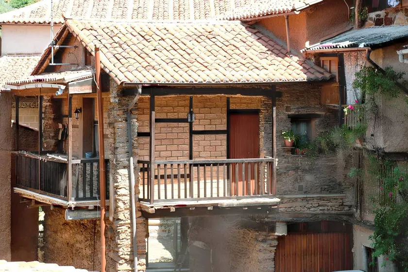 Ferienhaus mit Terrasse, Grill und Garten | Bergblick - Image 1