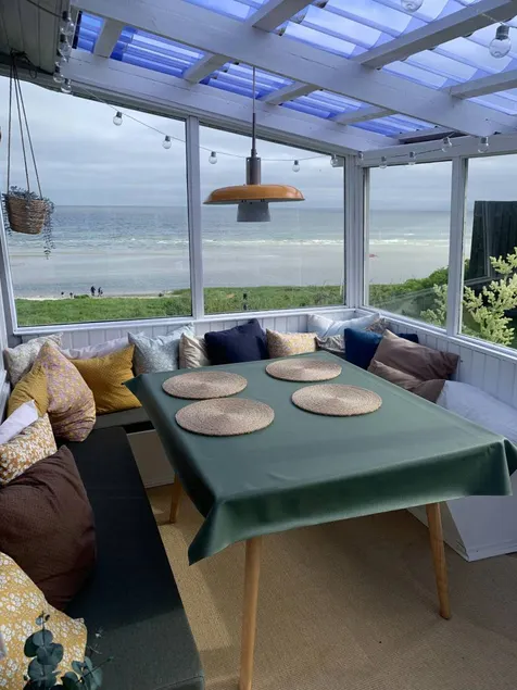 Elegant pastels and panorama view to Lystrup Beach - Image 1