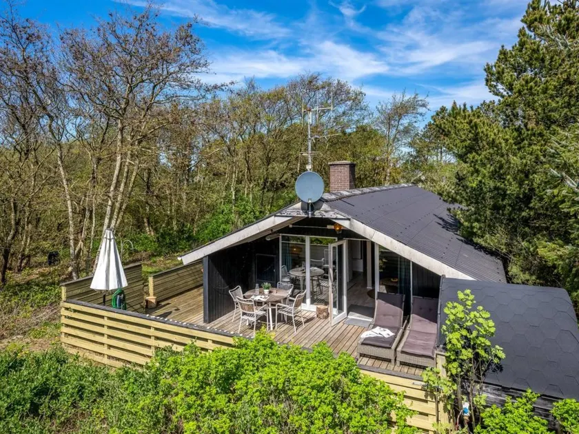 Child-friendly beautiful holiday home with sauna & terrace | Dogs allowed - Image 1
