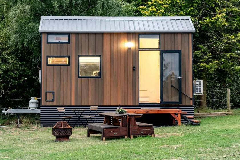 Tiny Glamping on a Farm Stay in Warragul South, Victoria - Image 1