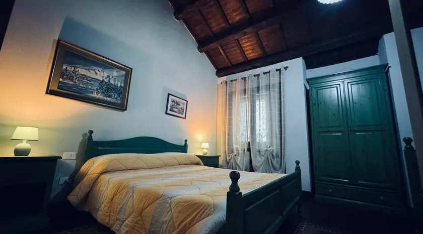 Room 'Gabbiano' with Wi-Fi and Air Conditioning - Image 1