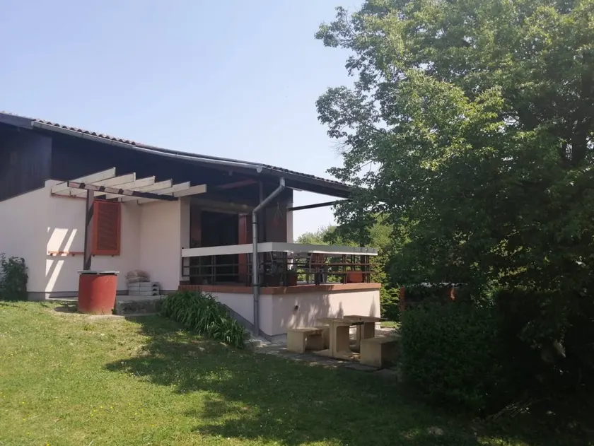 Fully equipped house with BBQ, garden & terrace | Pets allowed - Image 1