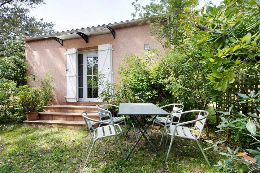 House with terrace & garden | Mountain view - Image 1