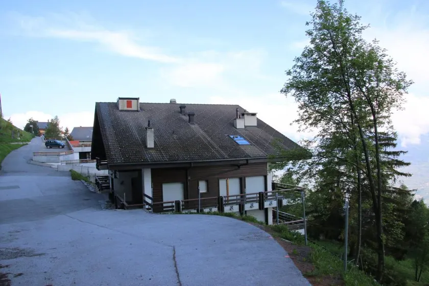 Charmante Ferienwohnung mit Garten, Grill und Pool | Bergblick | Skifahren in der Nähe - Image 1