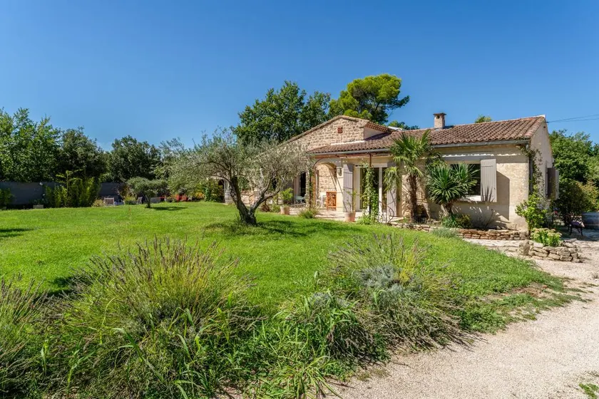 Fully equipped beautiful villa with garden, pool & BBQ | Mountain view | Pets allowed - Image 1