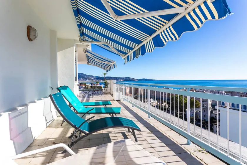 Fully equipped flat with terrace & garden | Near Promenade des Anglais | Close to the beach - Image 1