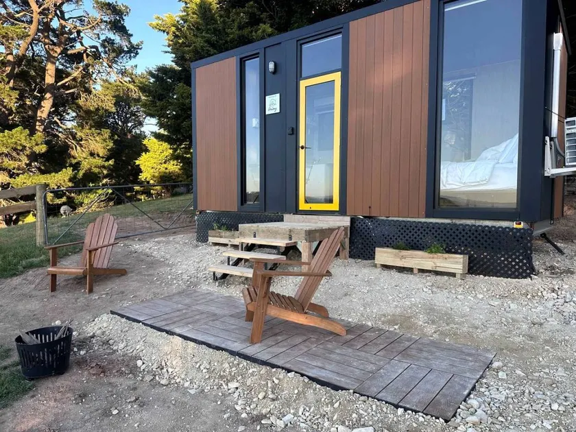 Cozy Farm Stay Tiny Home with Animals and Sunset Views Foster North Victoria Australia - Image 1