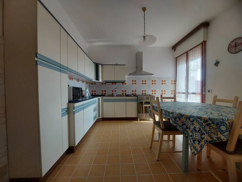 Pleasant house with terrace | Mountain view | Pet-friendly - Image 1