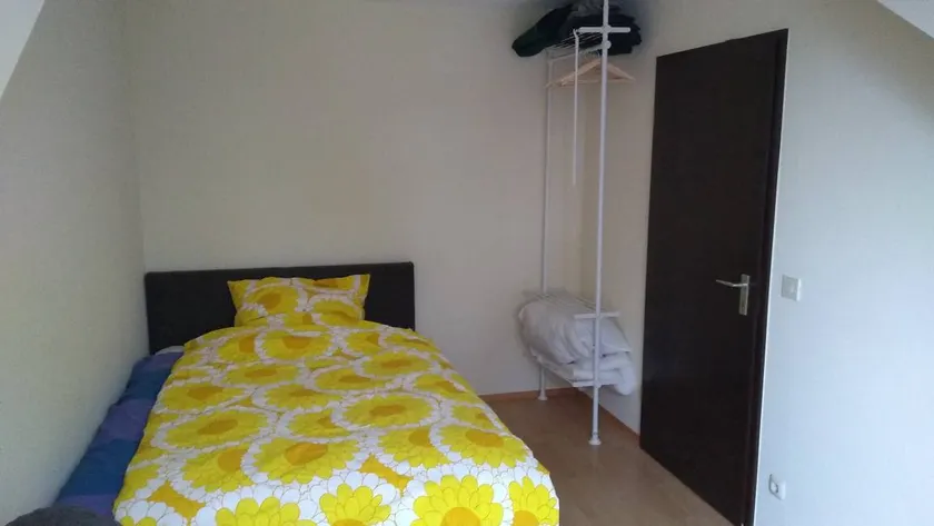 Ruhiges Zimmer in München mit perfekter Anbindung - Image 1