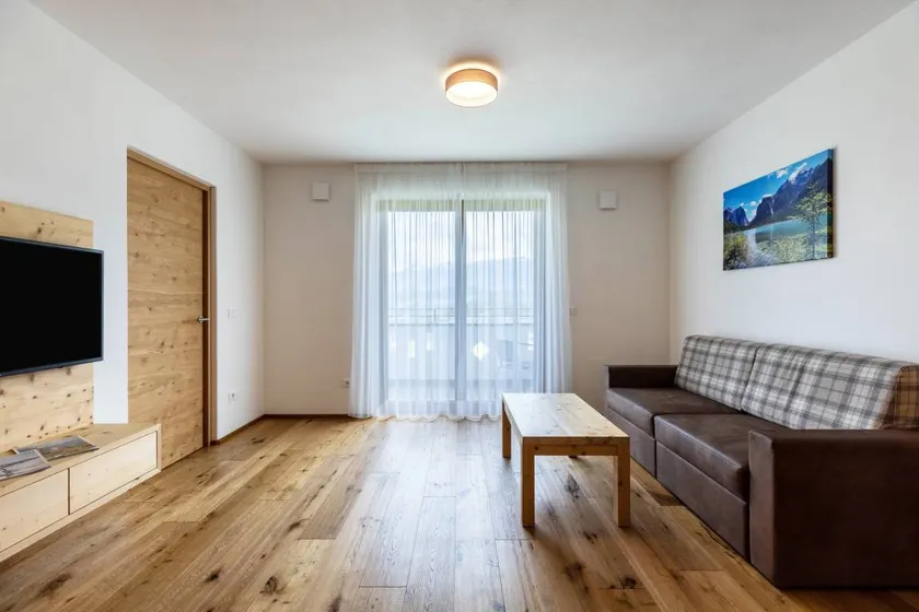 Apartamento 'Stefansdorf Wohnung 7' con vistas a la montaña, wifi, jardín, balcón y barbacoa - Image 1