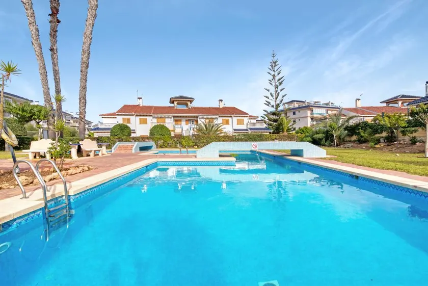 Apartment 'Parque Mar V' with Shared Pool, Wi-Fi and Air Conditioning - Image 1