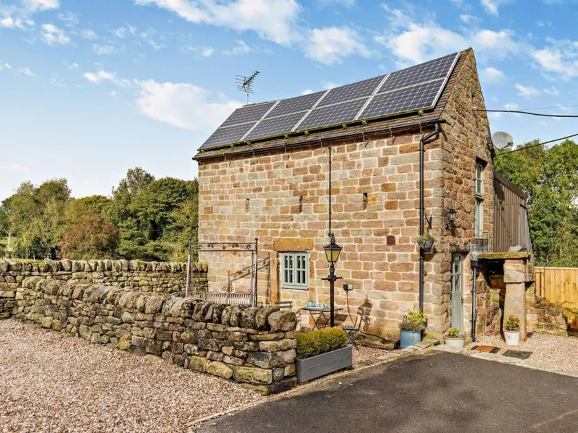 Pleasant cottage with garden | Pets allowed - Image 1