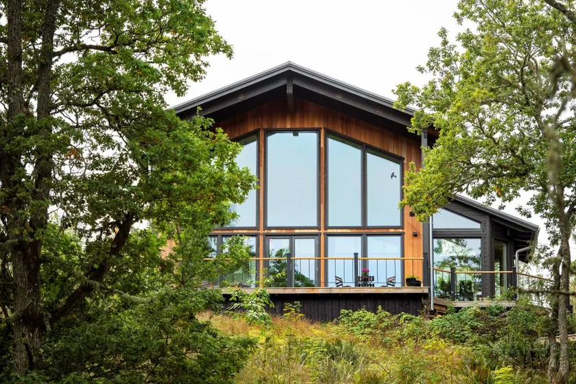 Big holiday home with barbecue, garden & terrace - Image 1
