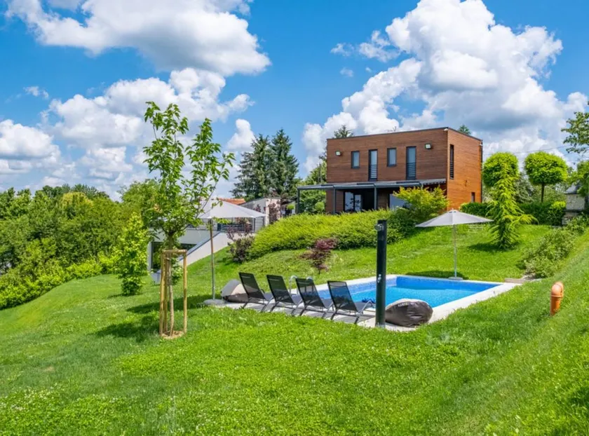 Three-Bedroom Holiday Home In Barbarici Kravarski - Image 1
