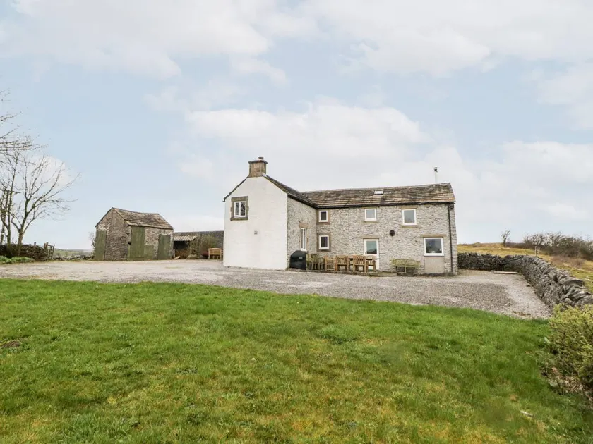 Children-friendly beautiful cottage with garden | Pets allowed - Image 1