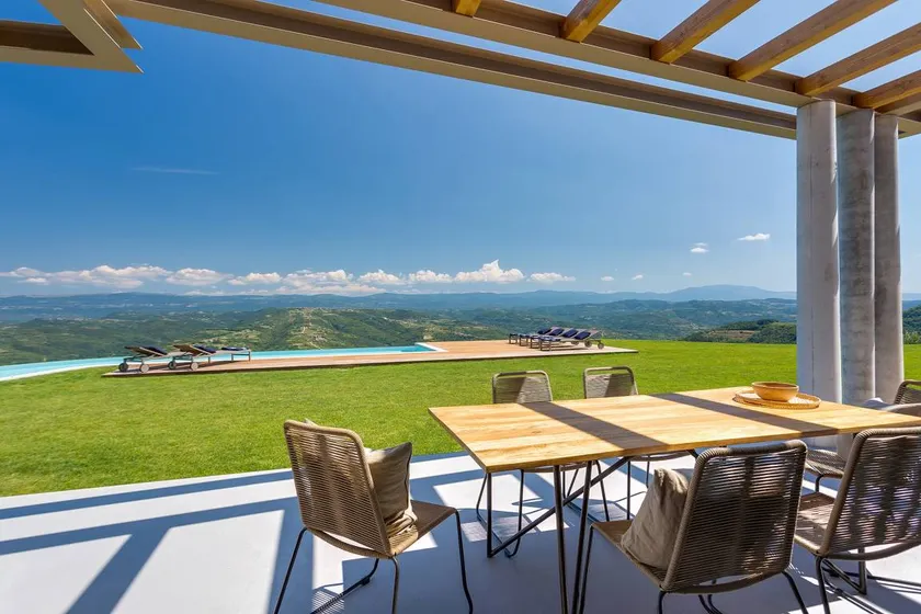 Villa in Motovun for 7 people with 3 rooms Ref. 544132 - Image 1