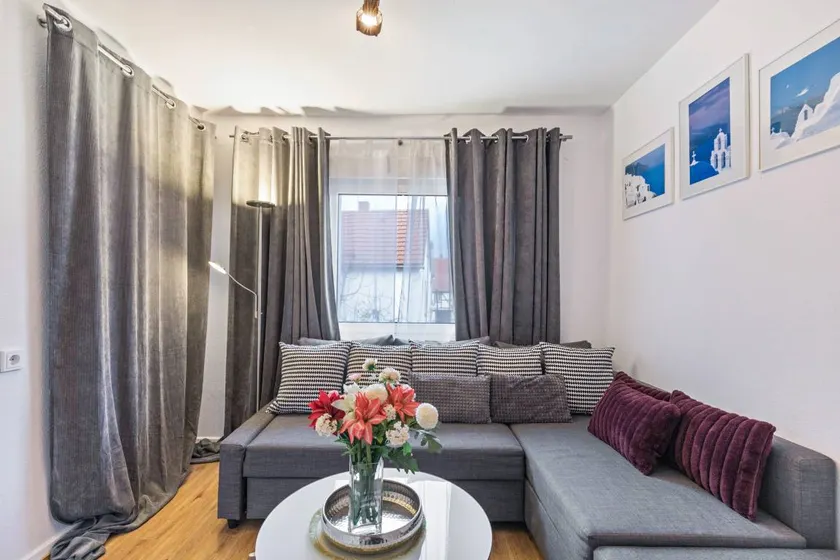 Apartment with barbeque - Image 1