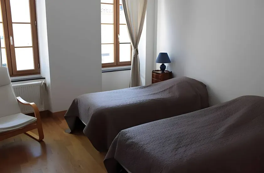 Bed and breakfast with terrace & garden | River view - Image 1