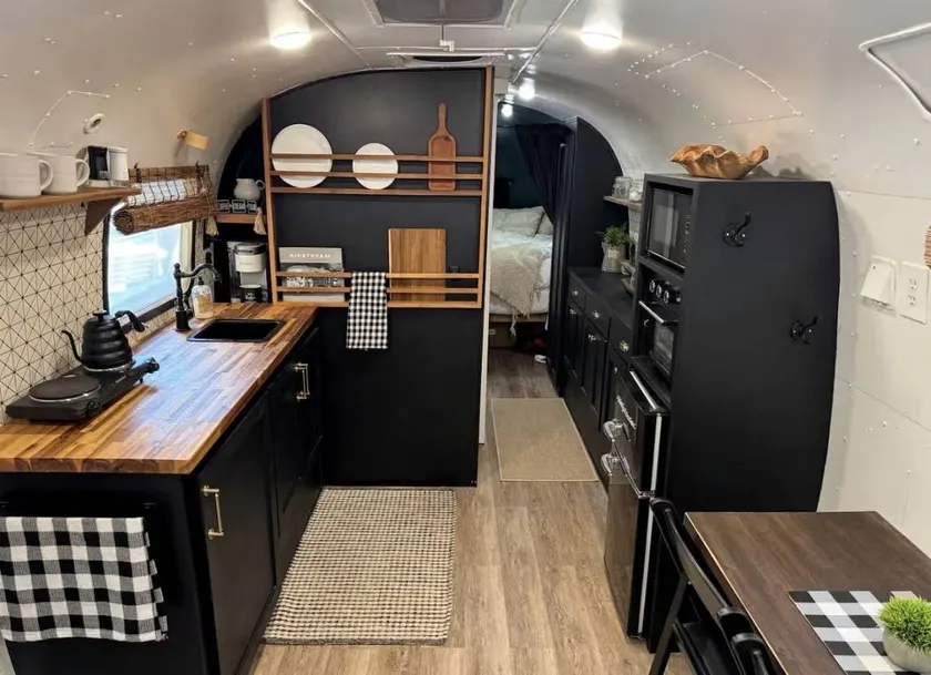 Luxurious Remodeled Airstream with Wraparound Deck and Spa near Honey Grove, Texas - Image 1