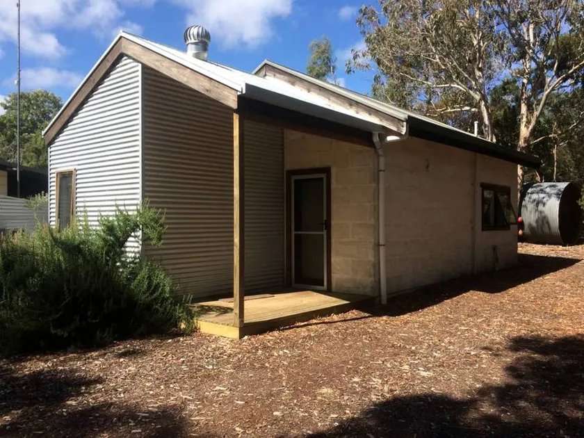 Romantic Vacation Rental for a Couples' Getaway in Nelson, Victoria, Australia - Image 1