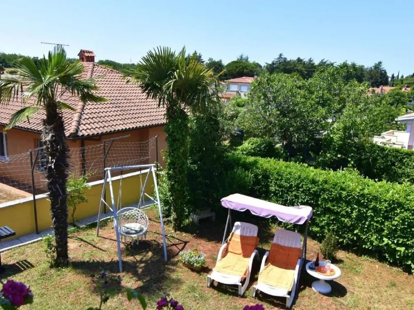 Holiday apartment with barbecue, garden & terrace | Nature view - Image 1