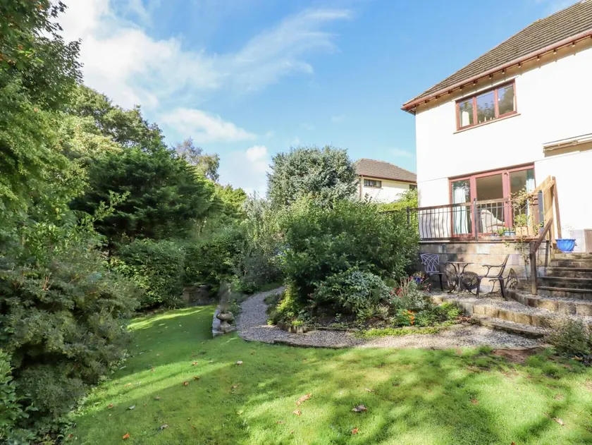 Cottage avec jardin - Image 1