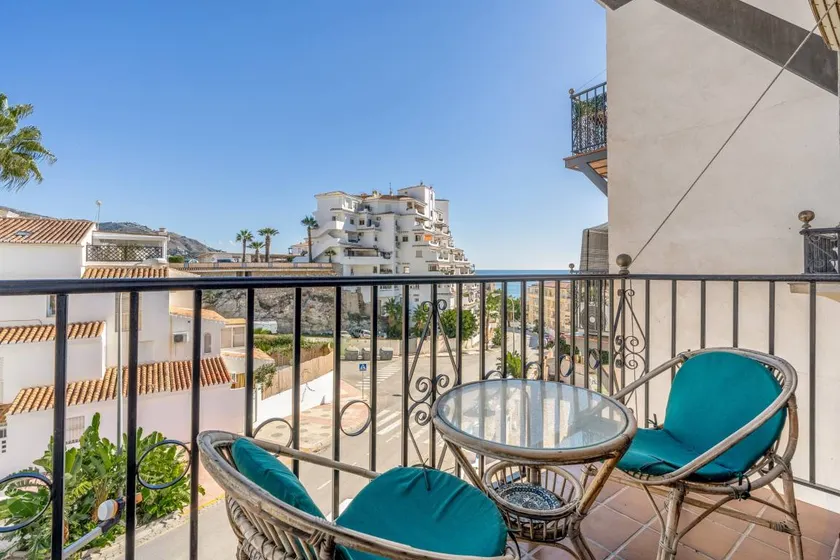 Holiday home | Mountain view - Image 1