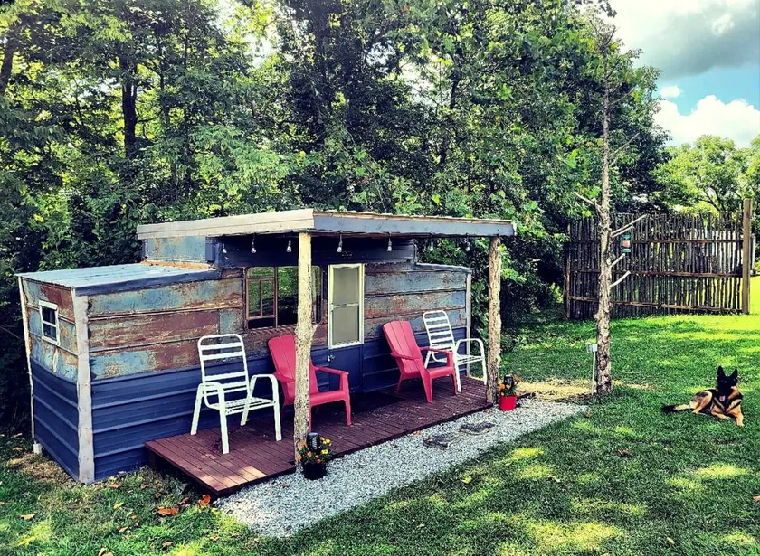 Cozy Tiny House on Working Farm, for Fun Glamping Trips in Kentucky - Image 1