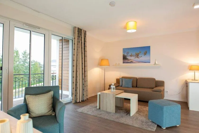 Apartment with sauna & pool - Image 1